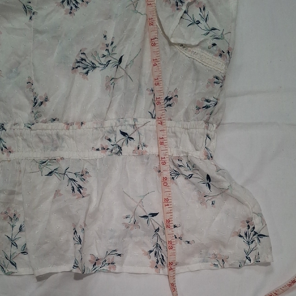 NEW Lucky Brand wome's Cream Flutter Sleeve Peplum Blouse Size L - Picture 9 of 10